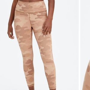 Fabletics Powerhold leggings. Size L. Green Camouflage print.
